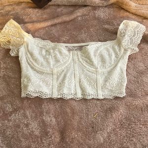 white lace crop